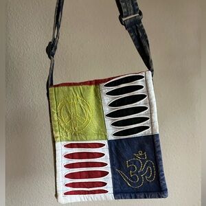 Multicolor fabric shoulder bag